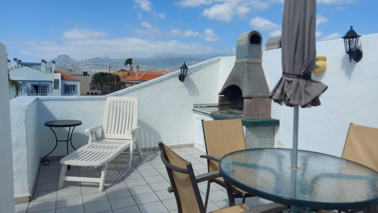 Private Apartment With Roof Terrace Arona  Eksteriør bilde